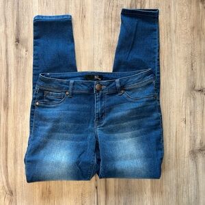 1822 Skinny Jeans/Jeggings